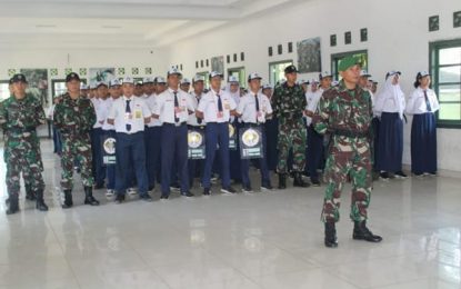 SMPN 1 Kota Bogor Gandeng Yonif 315/Garuda Gelar LDKS