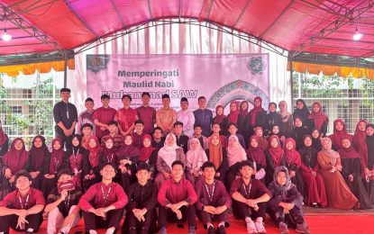 MAN 1 Kota Bogor Menggelar Acara Peringatan Maulid Nabi Muhammad SAW 1447 H dengan Maulid, “Mengajarkan Kita Agar Lebih Mencintai Rasullallah SAW”