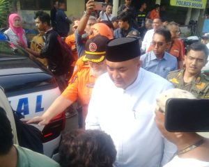 Tinjau Lokasi Ambruknya Bangunan Majelis Taklim di Ciomas, Bupati Bogor, “Tiga Orang Meninggal Dunia dan Puluhan Luka-luka”