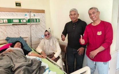 Ketua HTSB/ Hijrah Titan Squad Bogor Bersama Anggota Besuk Sahabat Komunitas Lain Di RSUD Leuwiliang